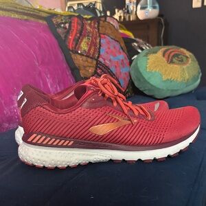 Brooks Women's Red and Orange Athletic Shoes